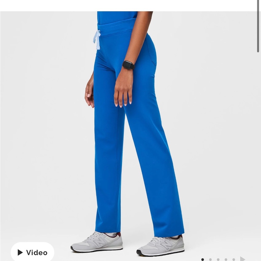 FIGS Women’s Livingston Basic Scrub Pant - Royal Blue